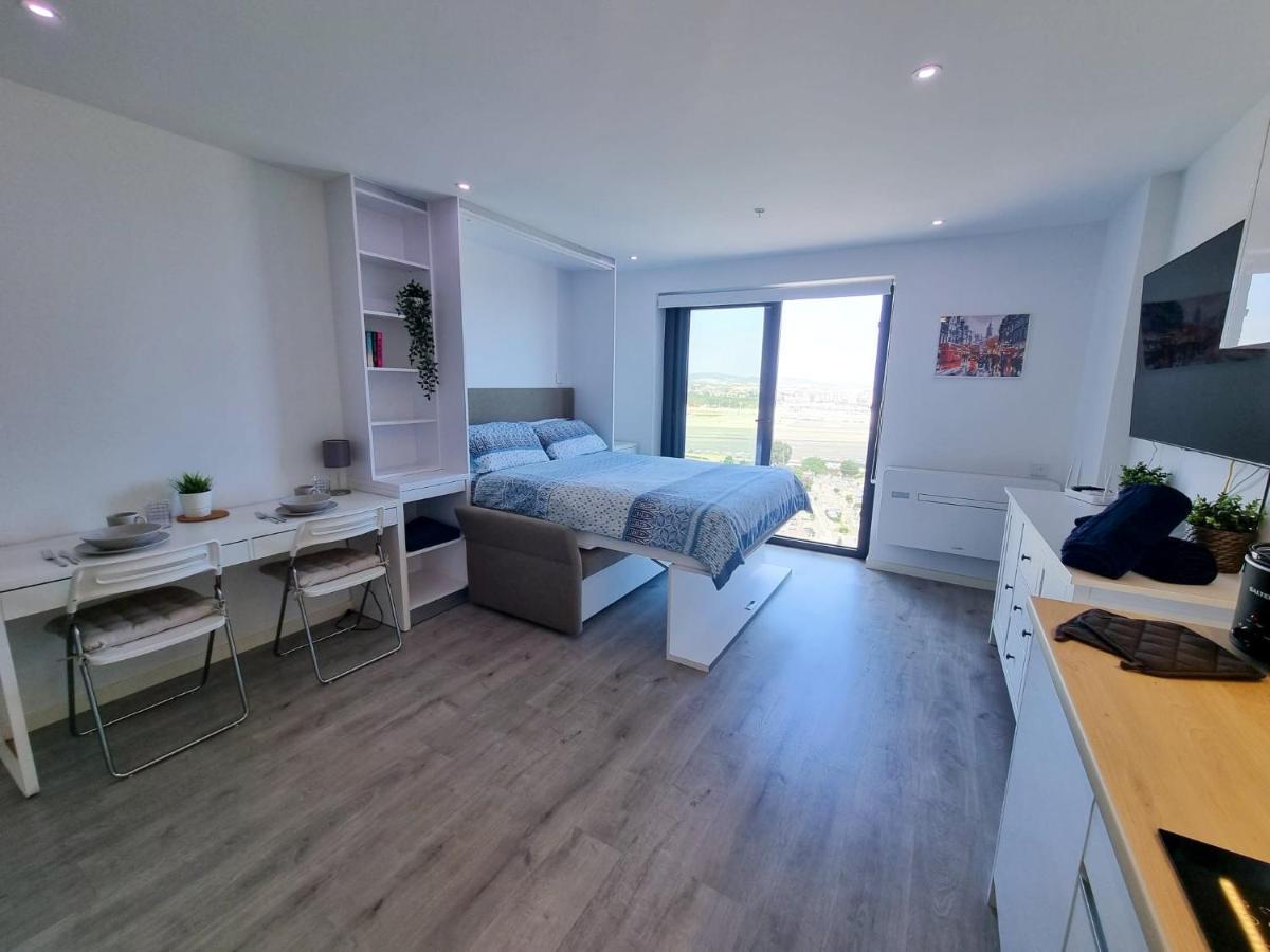 Top Floor Studio - The Hub Gibraltar - Self Catering Екстер'єр фото